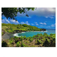 Load image into Gallery viewer, Wainapanapa Maui Jig Saw Puzzle