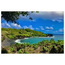 Load image into Gallery viewer, Wainapanapa Maui Jig Saw Puzzle
